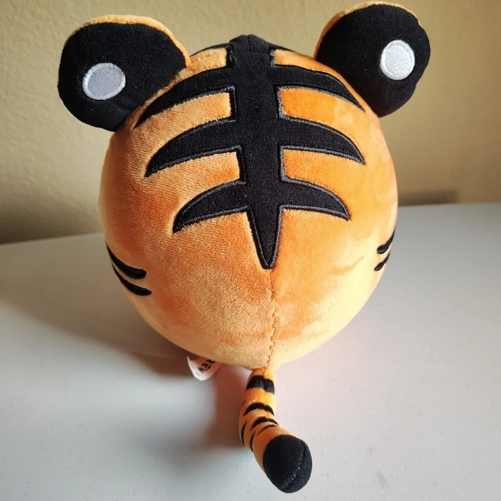 Krew District It's Funneh Draco Plush Squishy Ball 8
